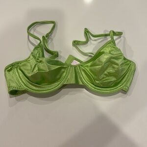 Victoria's Secret Green Bra Adjustable Straps